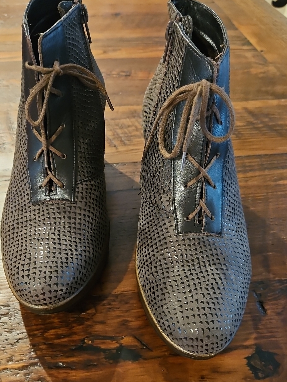 Naot Grey/ Green Perforated Lace-Up/ Side Zip wedge Ankle Boots